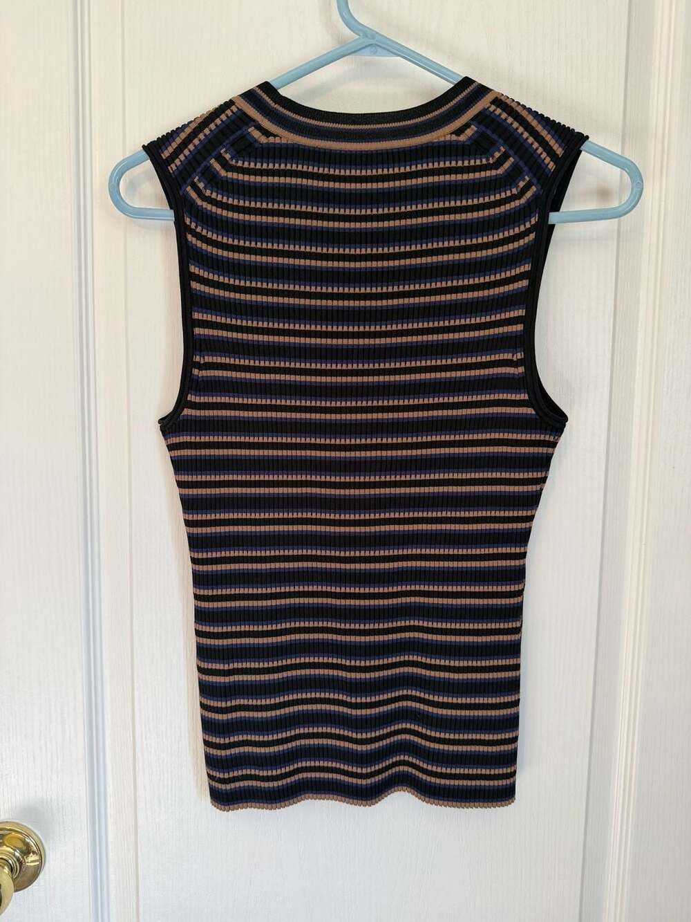 Theory Striped Scoop-Neck Knit Tank Top - Picture 5 of 7